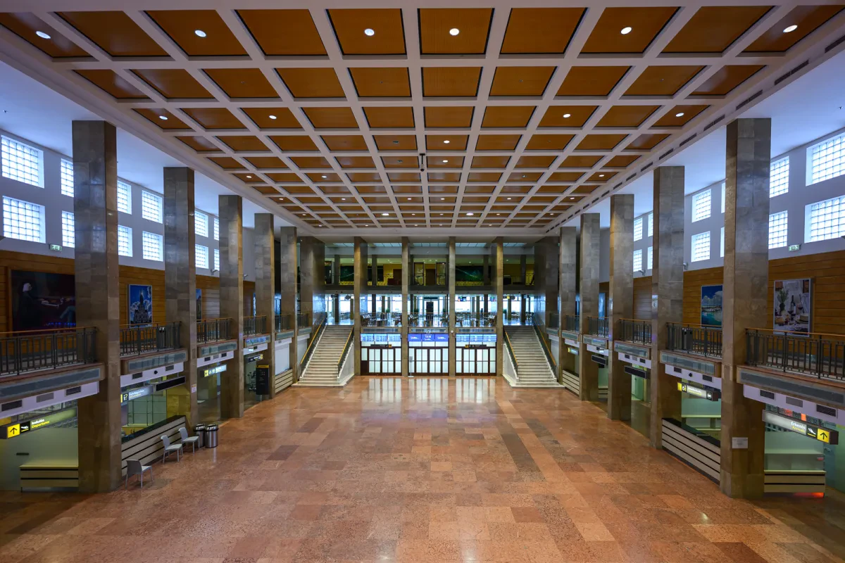 nagy tér totál